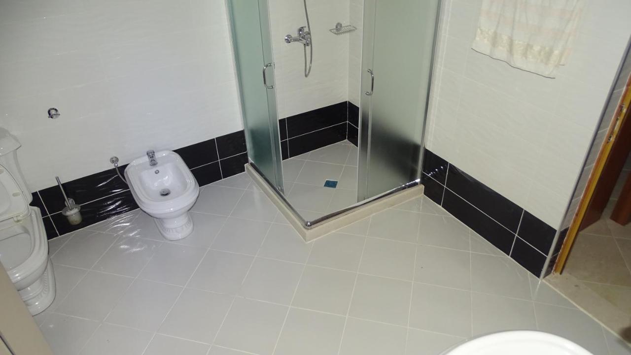 Guesthouse Hlias Gloria Berat Ngoại thất bức ảnh